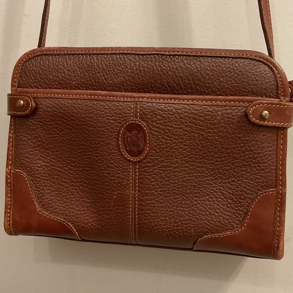 Liz Claiborne leather crossbody - Picture 1 of 8